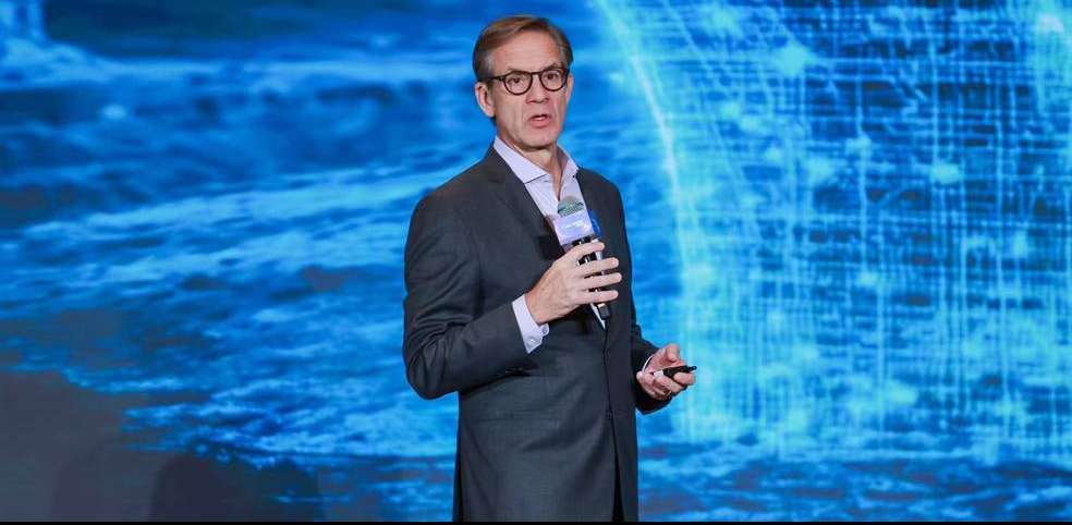 keynote pic.jpg